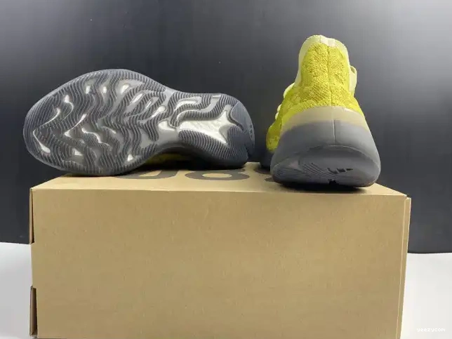 YEEZY GLOW HYLTE ADIDAS BOOST 380 FZ4990 0702